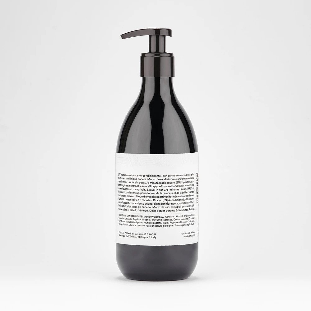 HYDRATING-HAIR-CONDITIONER-500ml-2.jpg