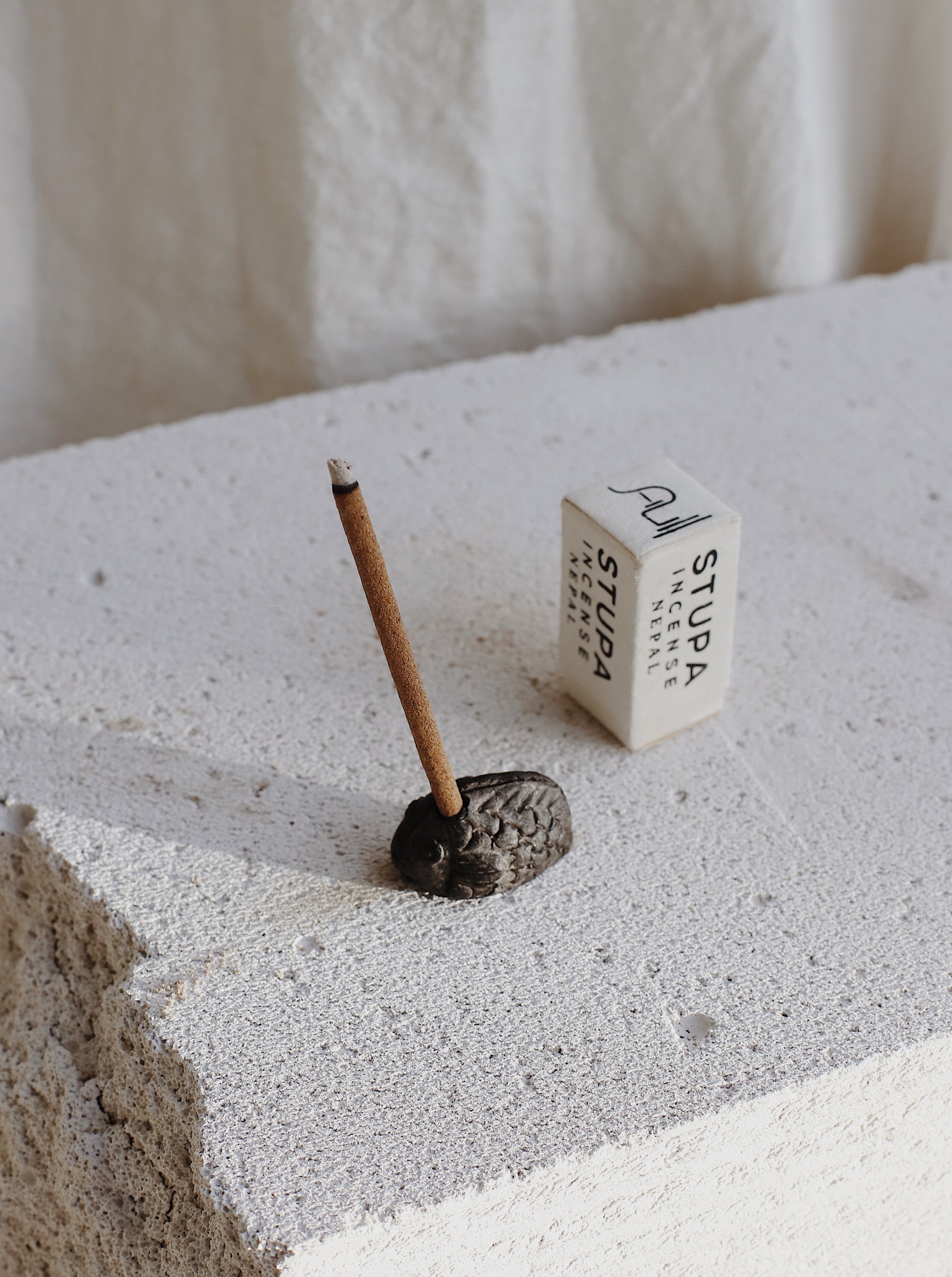 Podstawka do kadzidełek Animals Spirit - rybka, Stupa Incense