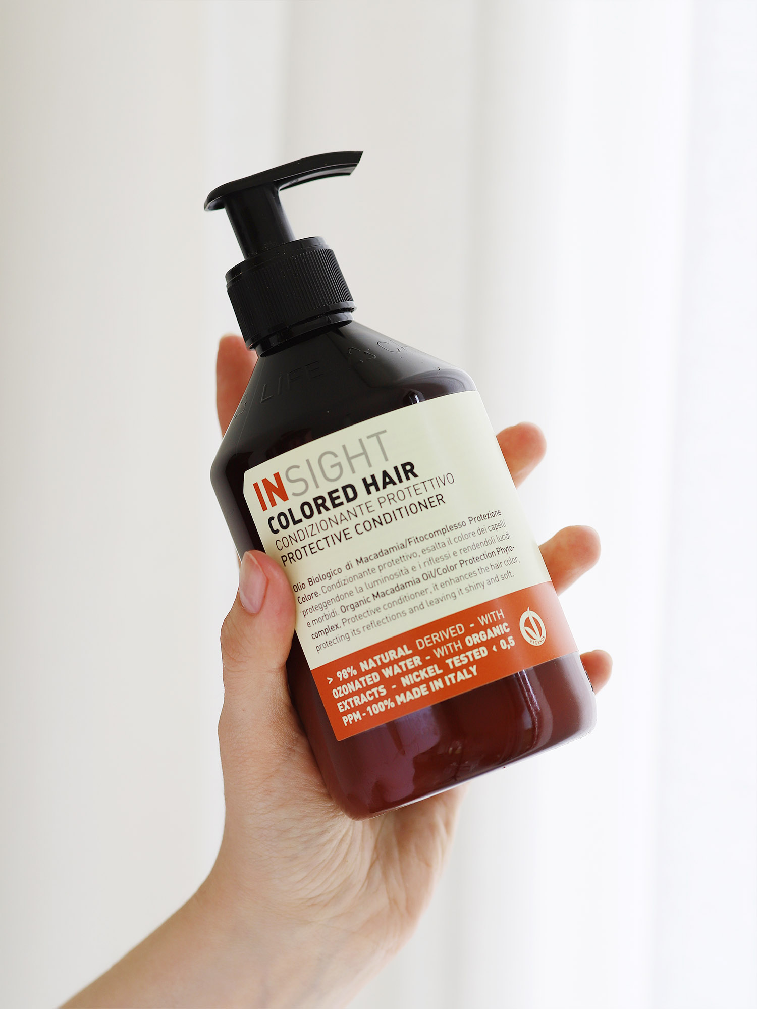 Odżywka do włosów farbowanych Colored Hair 400ml INSIGHT