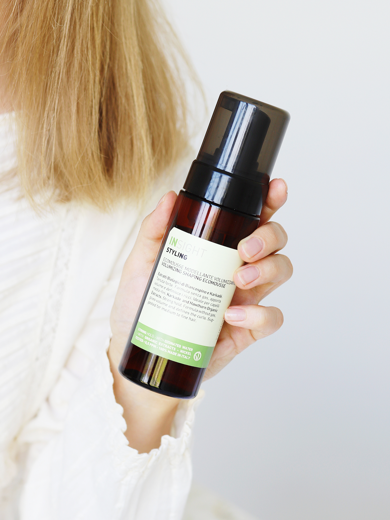 Pianka do włosów dodająca objętości Styling 150ml INSIGHT