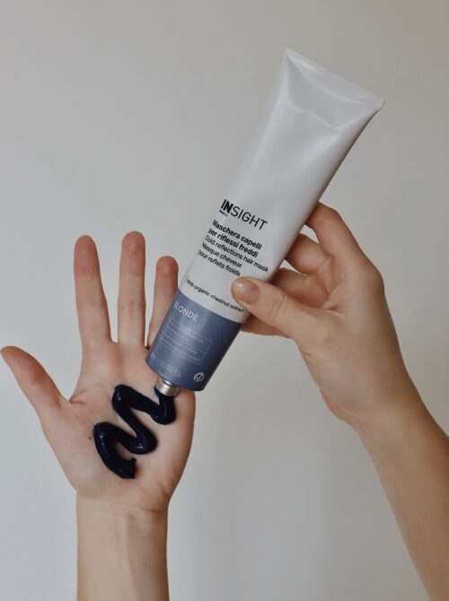 INSIGHT BLONDE MASK – Maska do włosów z chłodnymi refleksami  200ml