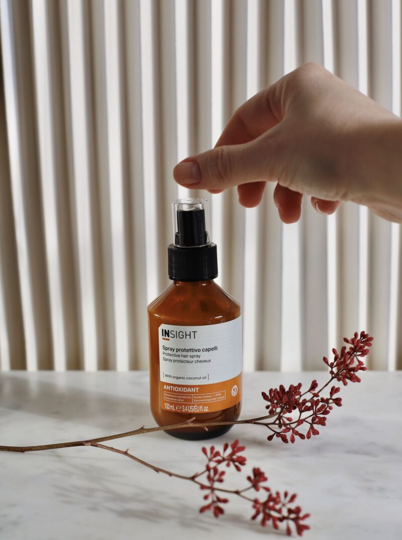 INSIGHT ANTIOXIDANT PROTECTIVE HAIR SPRAY - Spray ochronny do włosów 100 ml