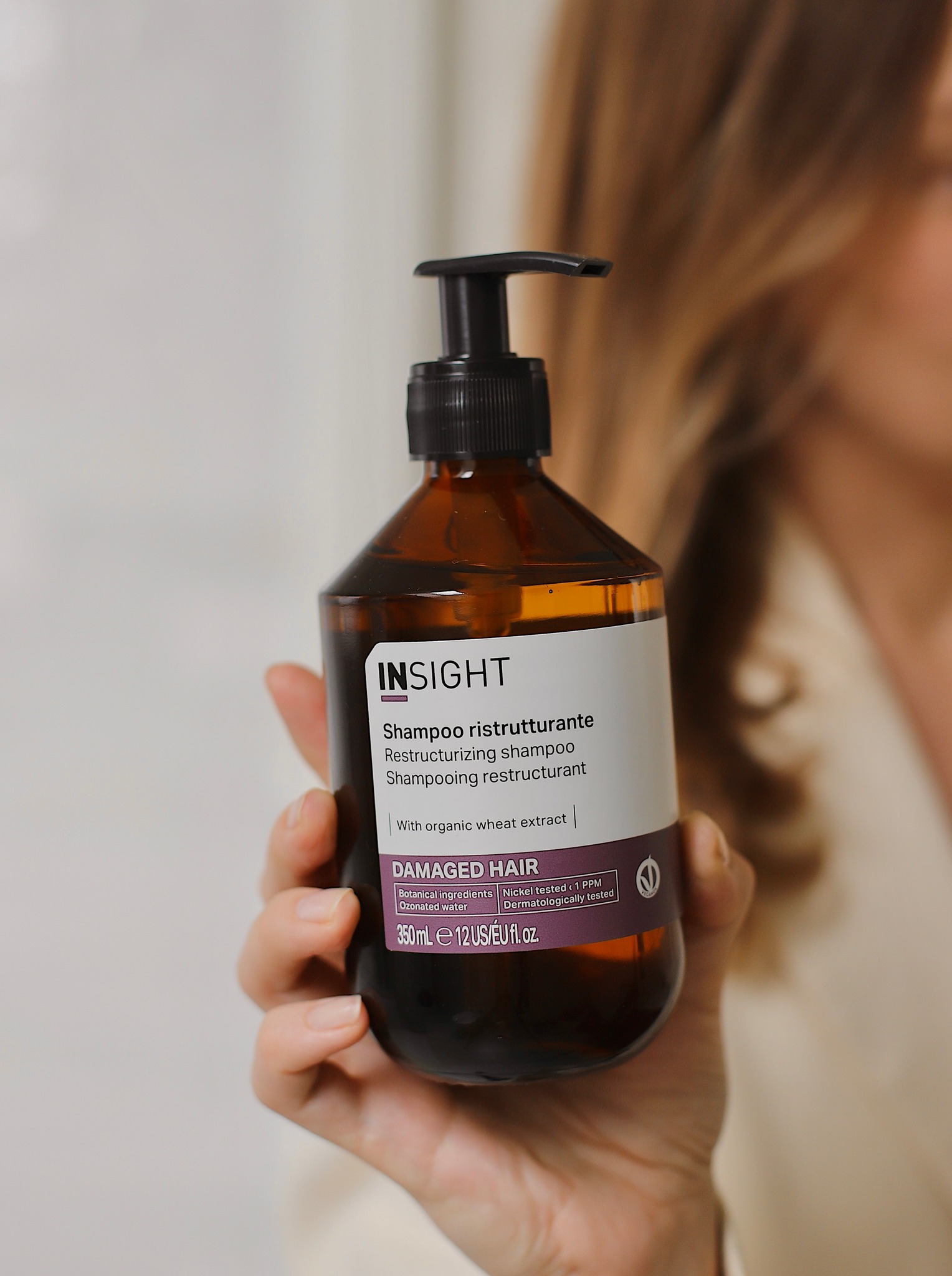 Szampon odbudowujący do włosów zniszczonych 350ml INSIGHT DAMAGED HAIR