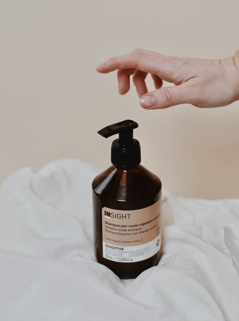 INSIGHT SENSITIVE SHAMPOO - Szampon do wrażliwej skóry głowy 350ml