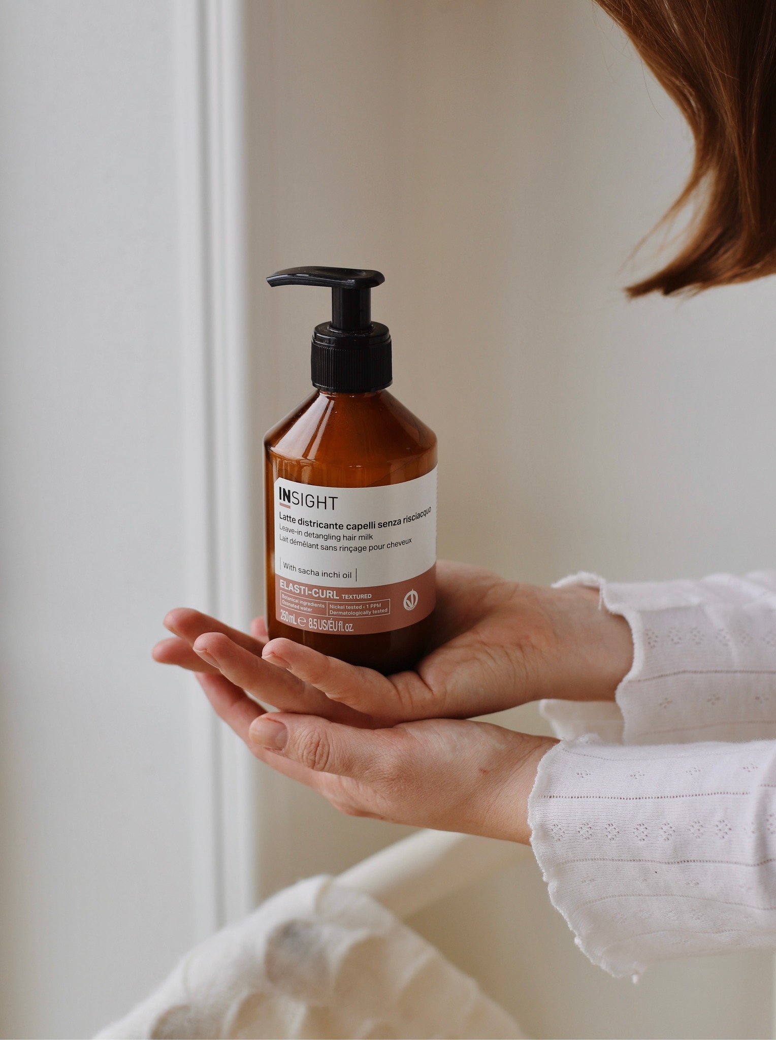 INSIGHT ELASTI-CURL LEAVE-IN DETANGLING HAIR MILK - Mleczko ułatwiające rozczesywanie bez spłukiwania do włosów kręconych 250 ML