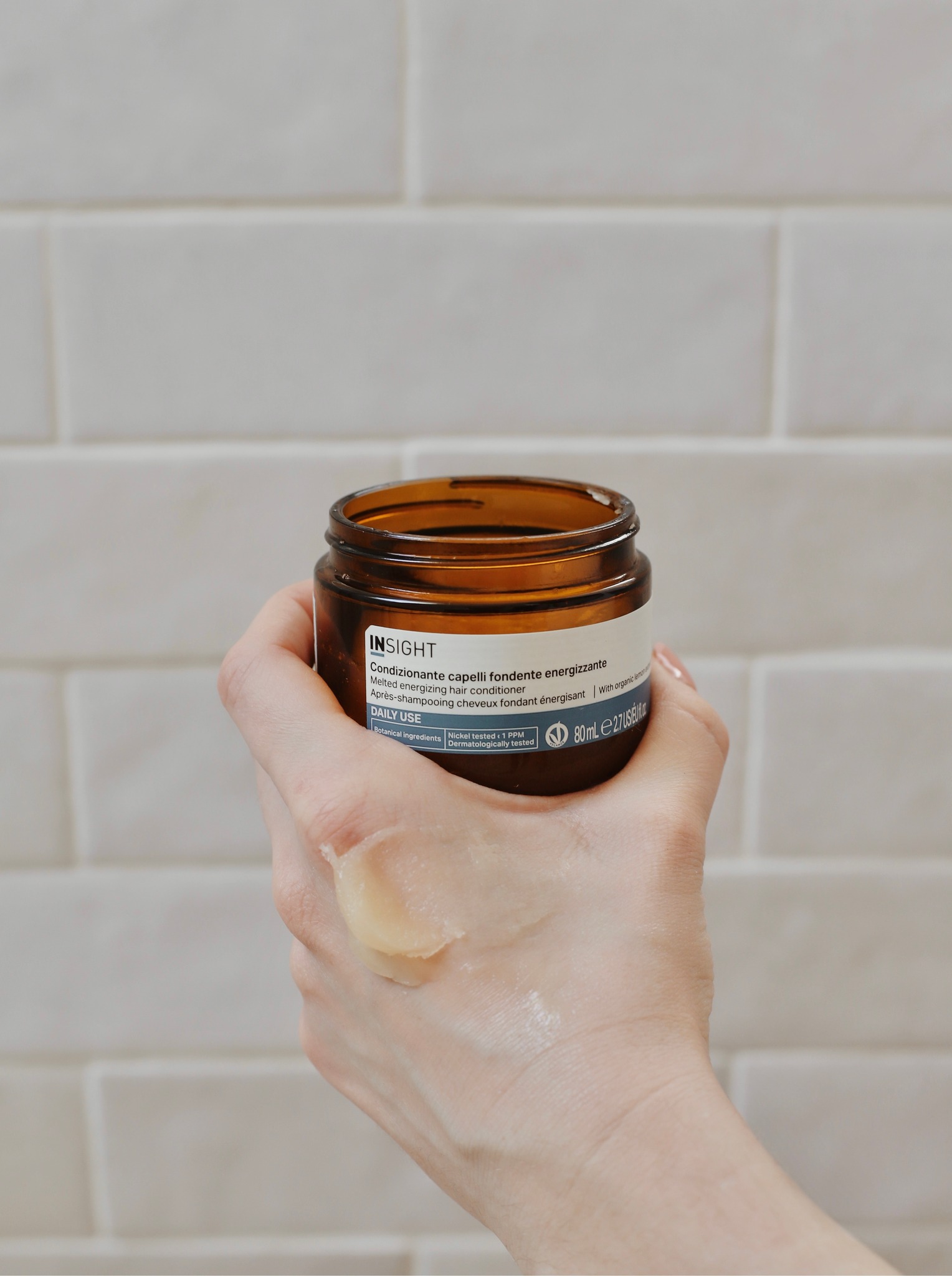 Skoncentrowana odżywka o stałej konsystencji do codziennej pielęgnacji włosów 80ml INSIGHT DAILY USE