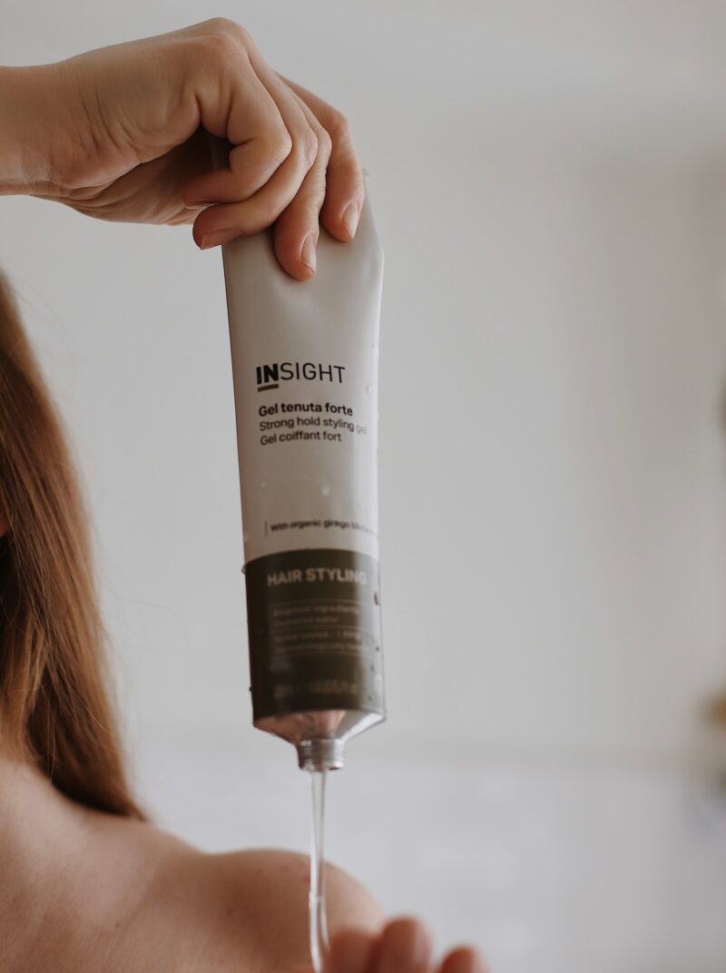Żel do włosów o mocnym utrwaleniu 200ml INSIGHT STYLING